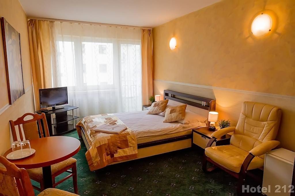Hotel 212 Warschau Zimmer foto
